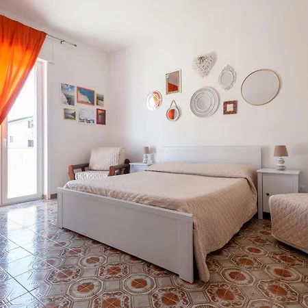 In Riva al Mare B&B-3